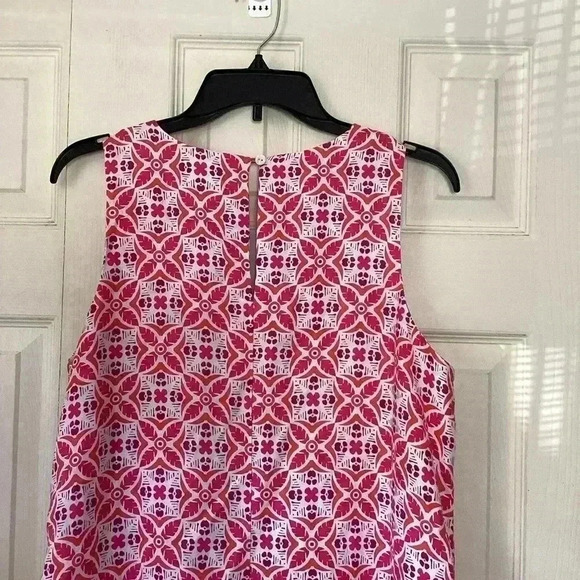 Tommy Bahama 100% Linen
Tropical Terrazza Shift Dress Medium - Picture 9 of 14